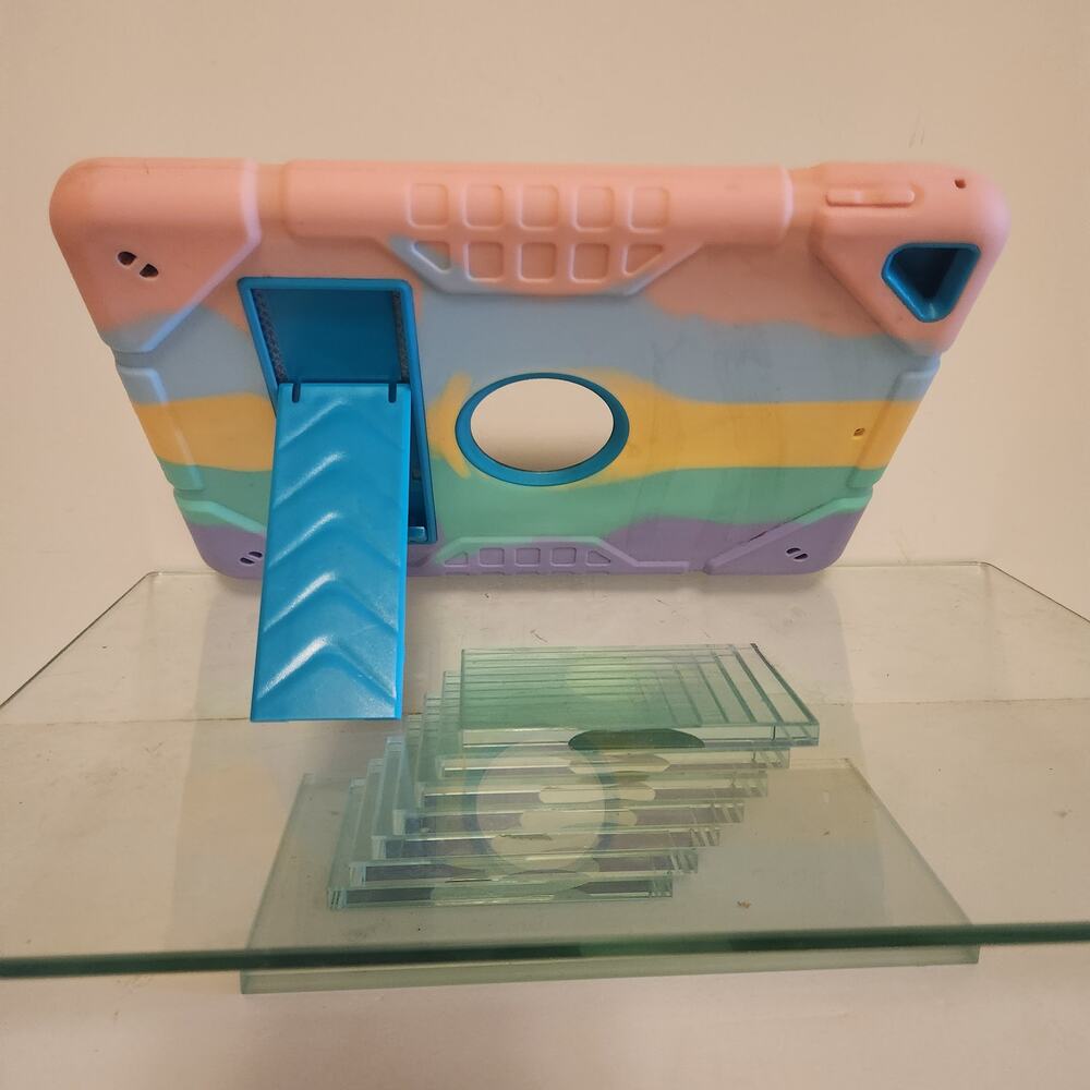 Multicolored Tablet Protector with Stand - Picture 2 of 4